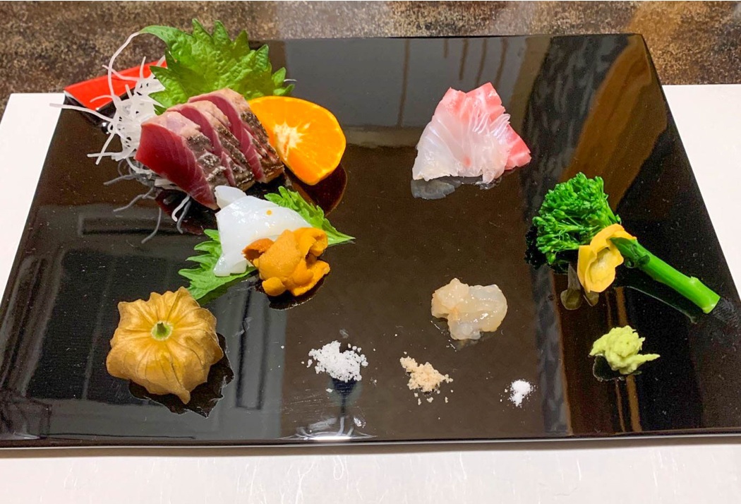 旬の沖縄食材と海の幸を味わう懐石コース