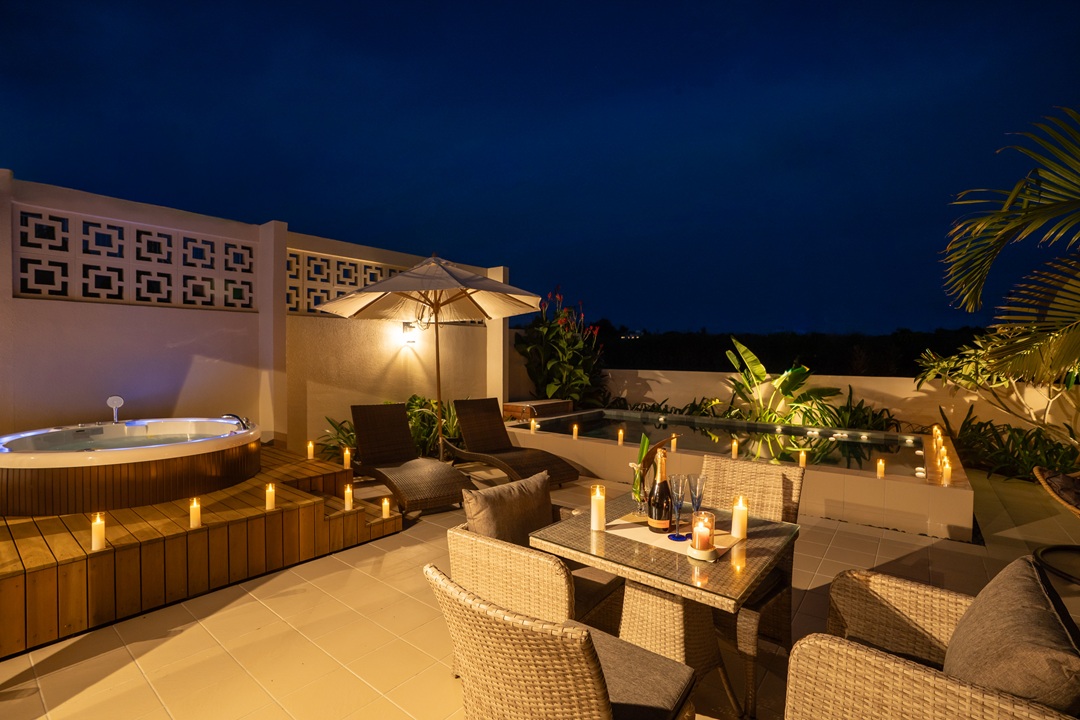 プレミアムスイートTin 夜のガーデンテラス