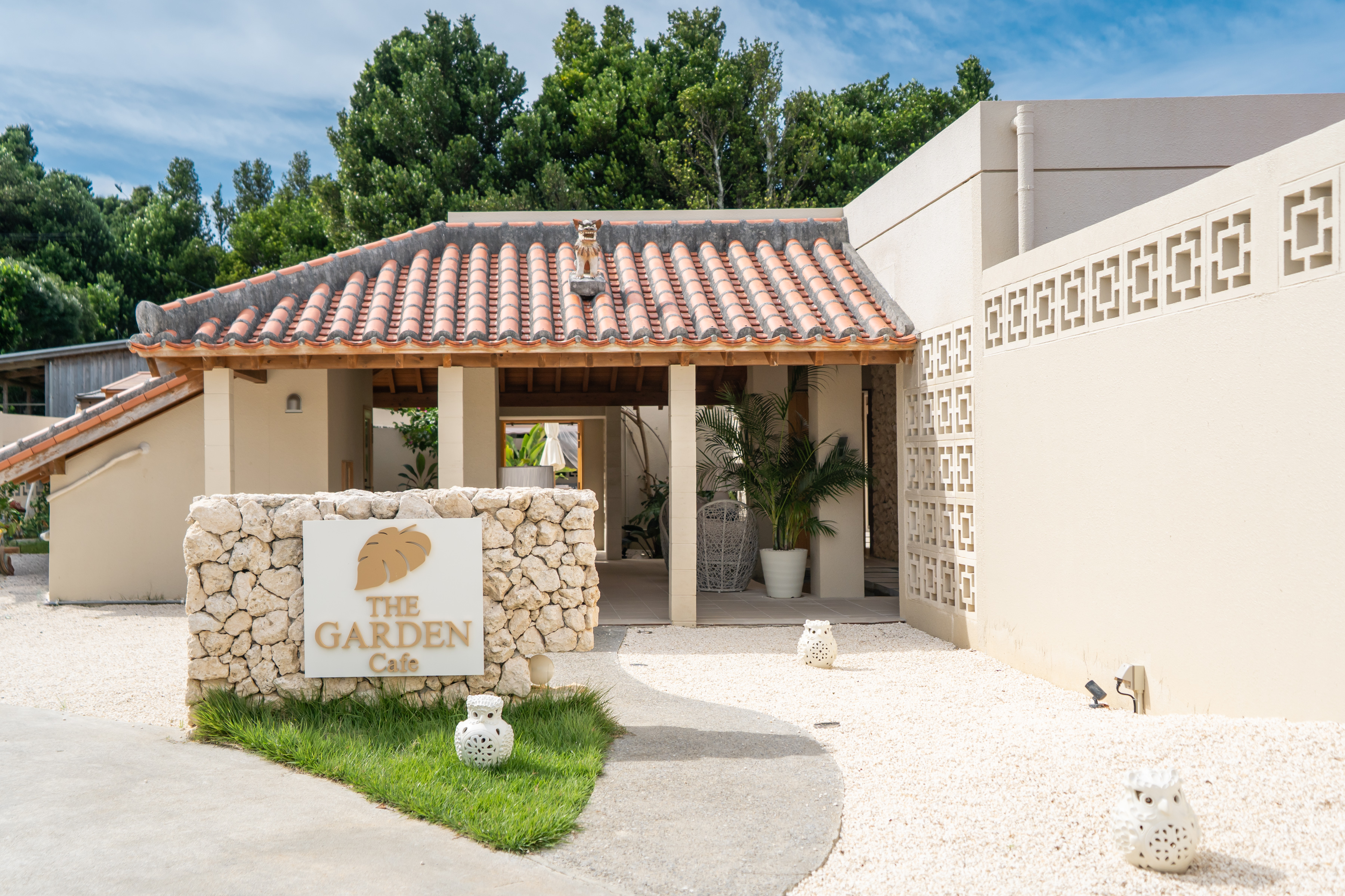 THE GARDEN Biseの正面入り口