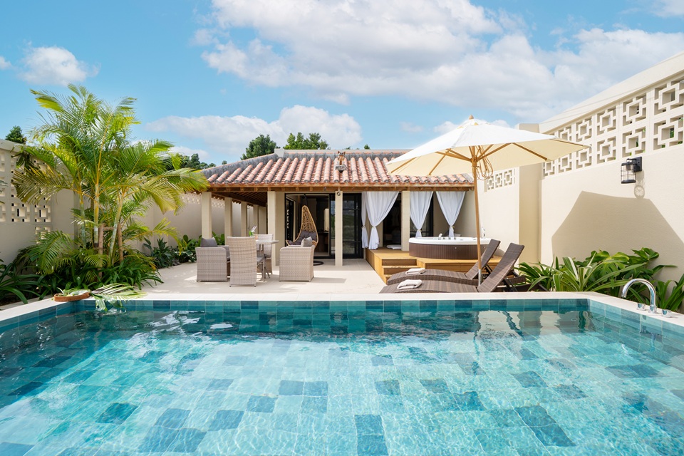 琉球建築の趣とプライベートガーデンのTHE GARDEN Bise